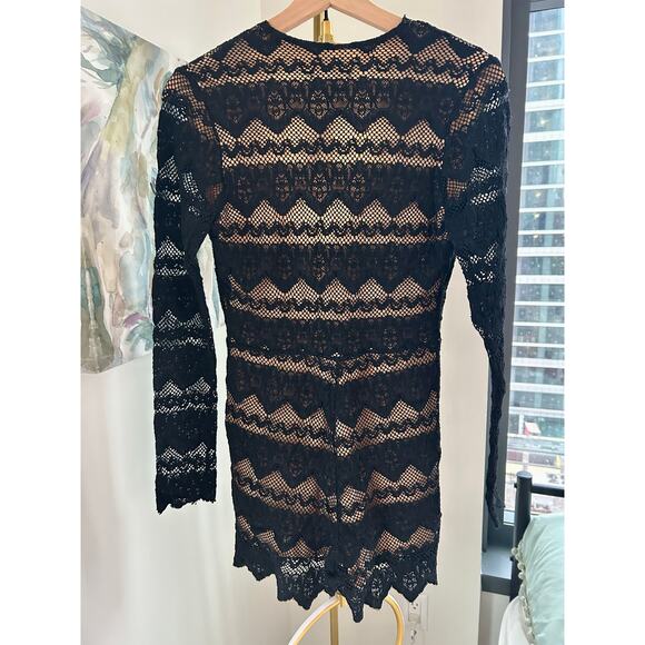 Revolve | Nightcap Plunging V Nightcap Lace Romper | NWT | Sz 2 - Picture 4 of 7